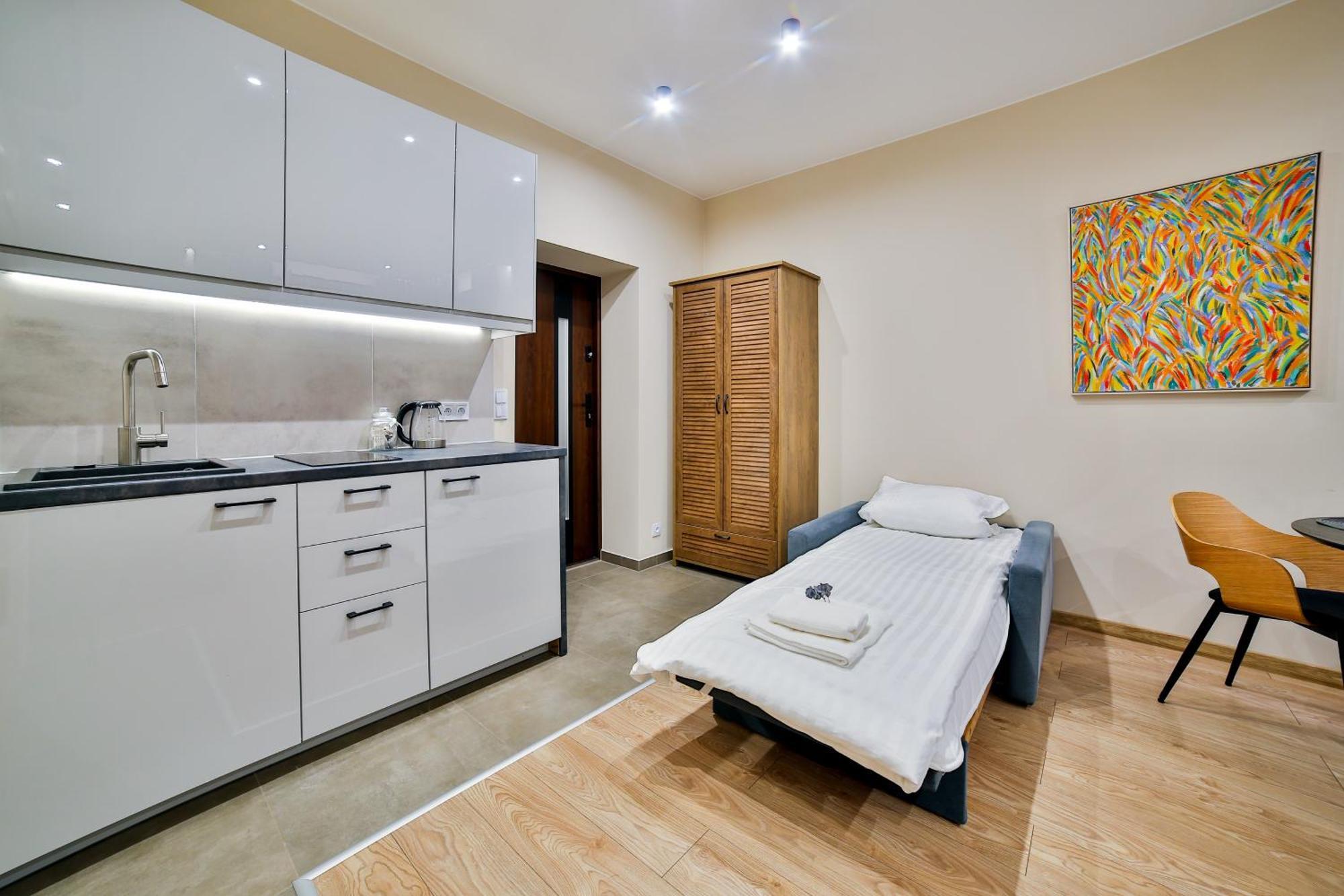 Artdeco Apartment *